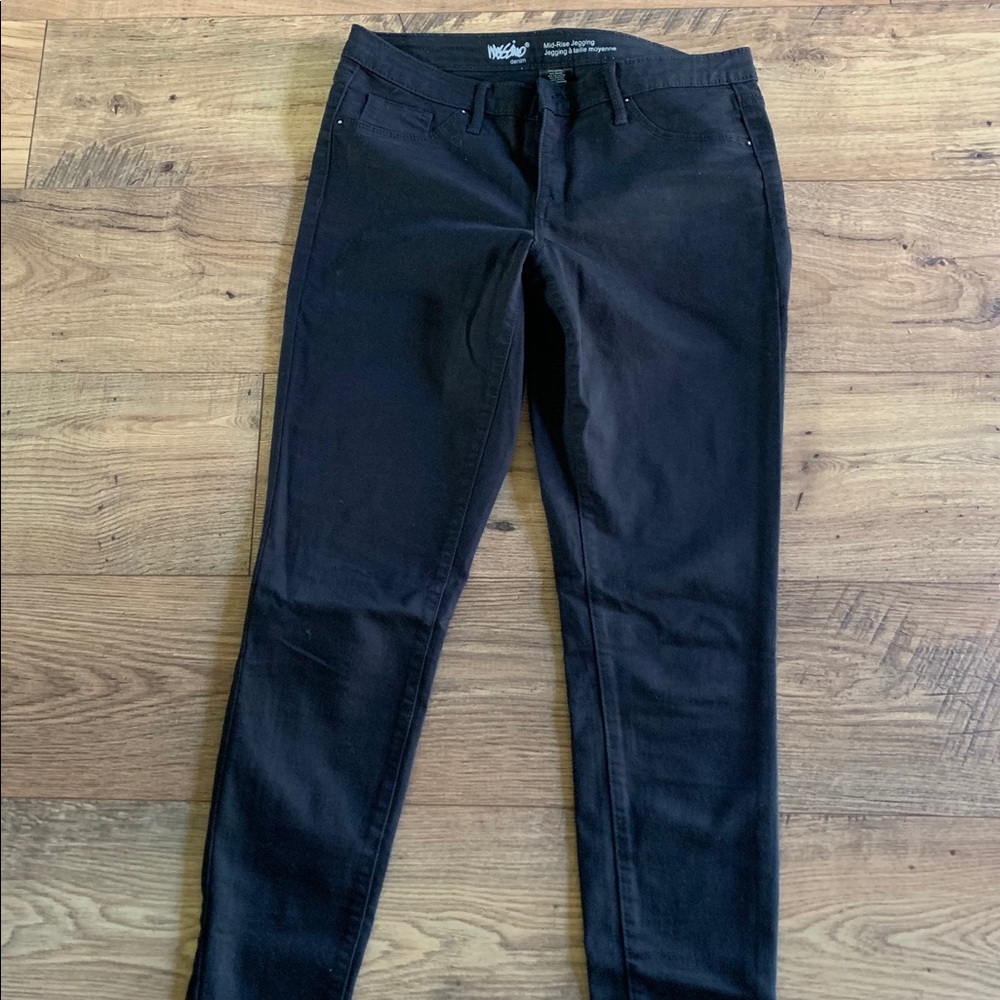 Massimo denim  mid rise jegging
